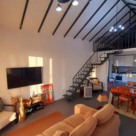 Casa Do Carvalho * كالهيتا